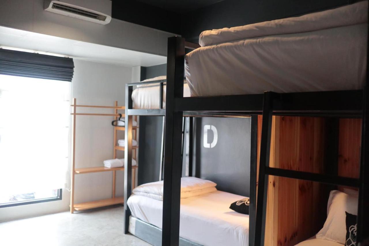 Blu Monkey Hub & Hotel Surat Thani Extérieur photo